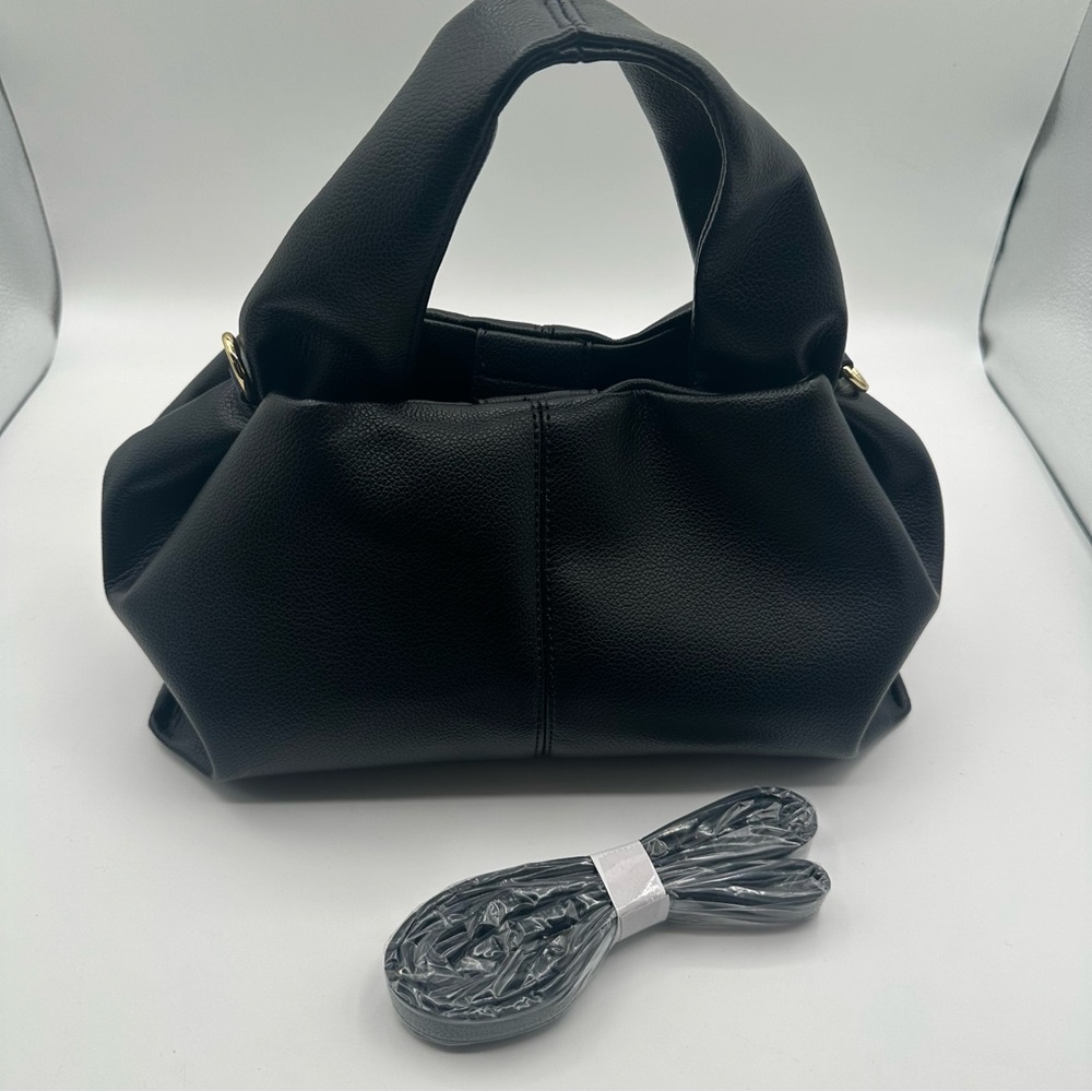NEW Women’s Leather Shoulder Bag